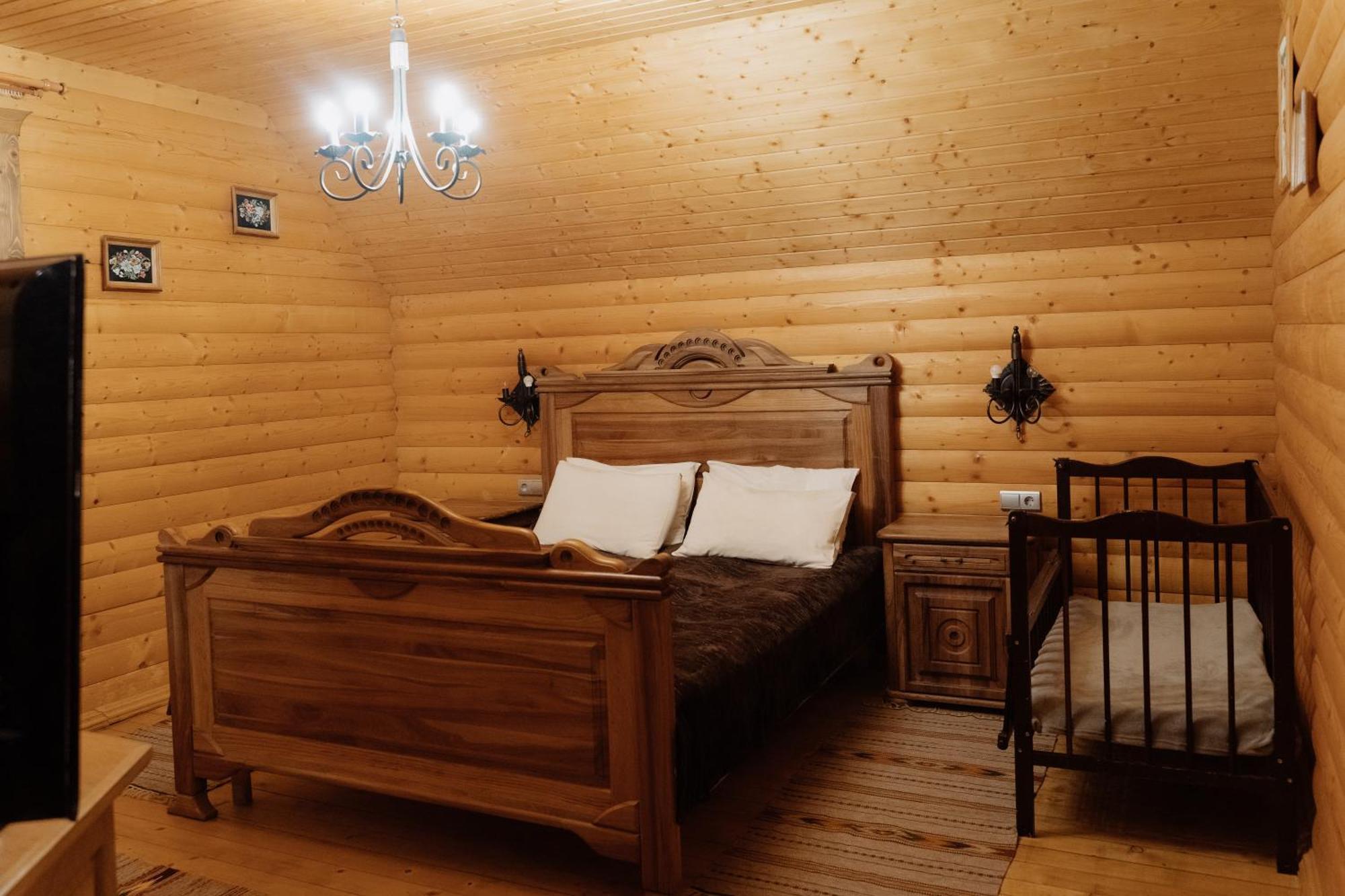 וורוכטה Oksamit Resort מראה חיצוני תמונה